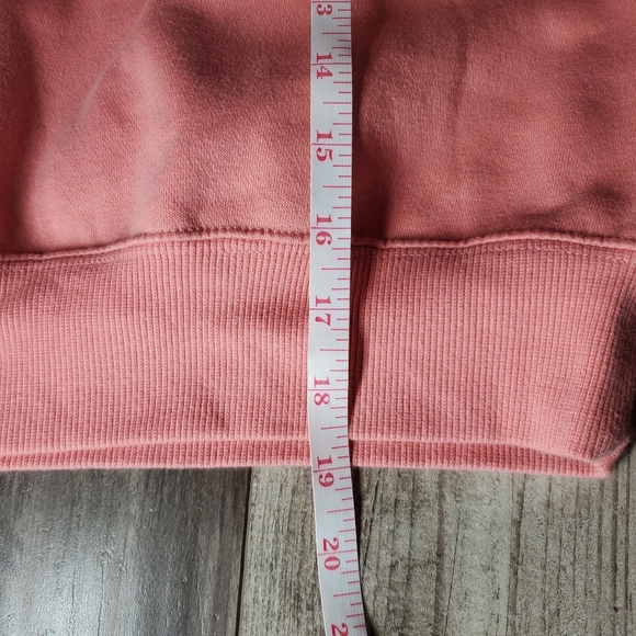 Wild Fable Coral Pink Cropped Drop Shoulder Fleece Pullover Sweatshirt NWOT - Picture 7 of 16